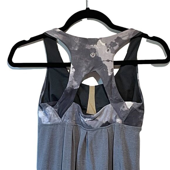LULULEMON Grey Run: Your Heart Out Tank Top Size 6 - Picture 6 of 14